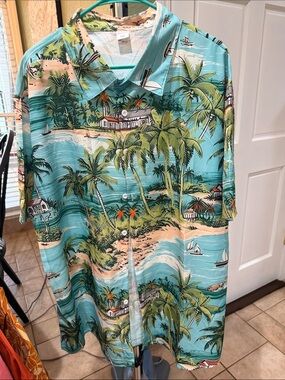 SHEIN Tropical Beach Print Short Sleeve Button-Down Shirt - Teal, Green, Beige